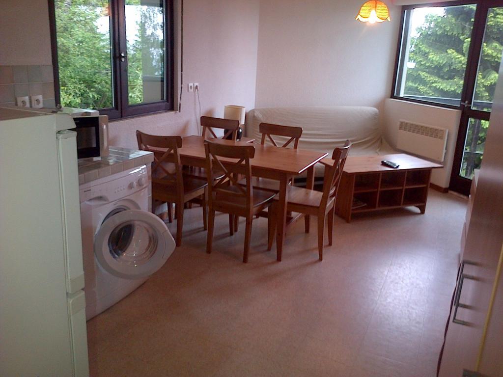 Appartements Le Clos Des Gentianes Allevard Zimmer foto